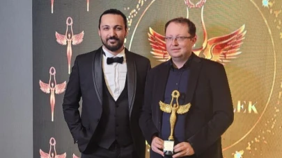 HALİL ONUR EZCAN ALTIN MELEK ÖDÜLLERİNDE