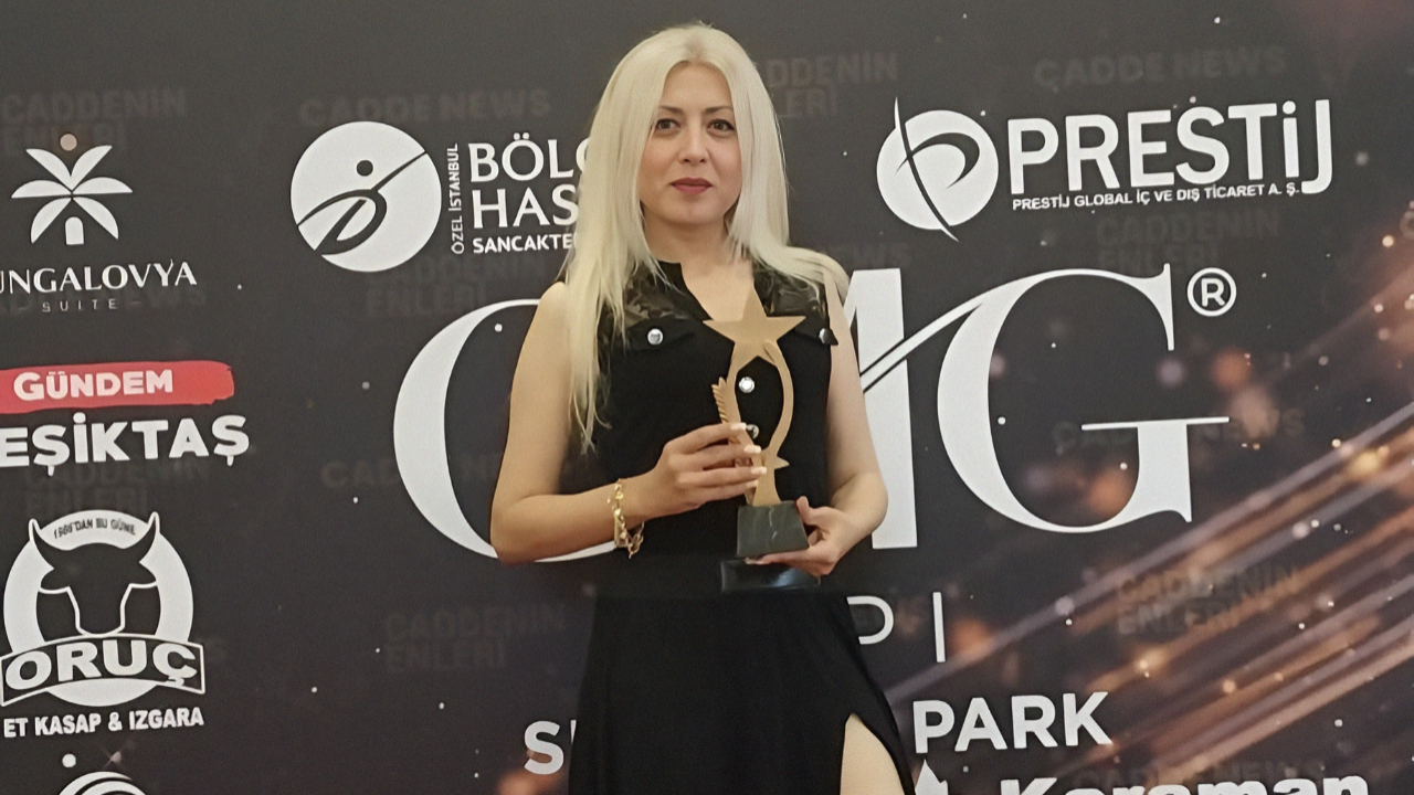 ÖDÜL GECESİNİN DİKKAT ÇEKEN İSMİ NURAY DERİ