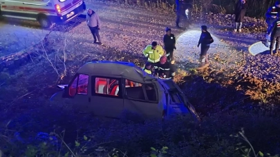 Bafra'da Minibüs Kazası: 1 Ölü, 4 Yaralı