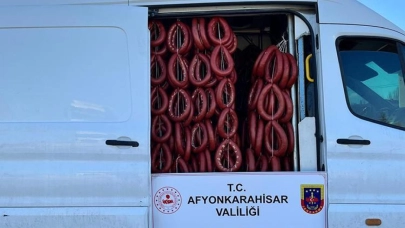 Bozuk sucuk operasyonu: Hepsi ele geçirildi