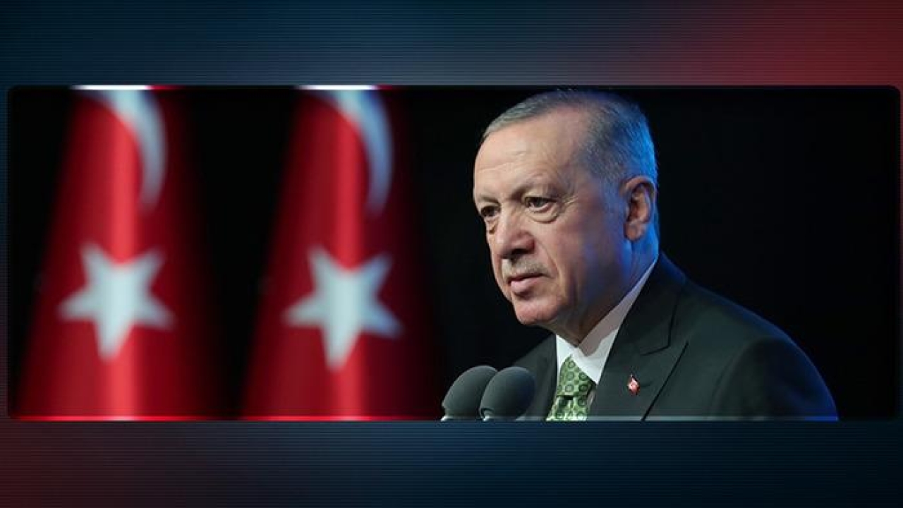 Cumhurbaşkanı Erdoğan'dan gündem yaratacak 'Yeni anayasa' çıkışı! CHP'ye çağrıda bulunarak vurguladı: "Benim tekrar seçilme veya aday olma gibi bir derdim yok"