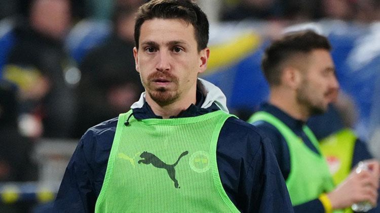 Fenerbahçe'de Mert Hakan Yandaş ameliyat oldu!