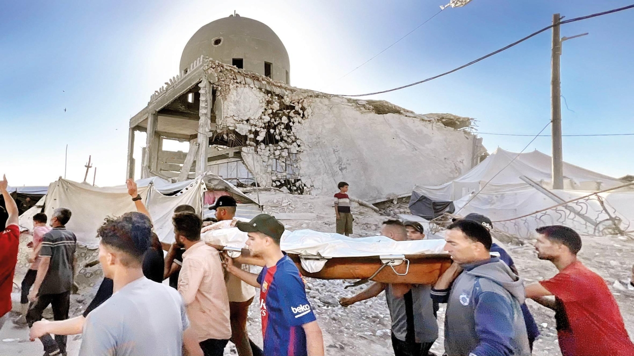 İsrail’in bombaları annenin yüreğine düştü... 10 çocuğundan 9’u saldırıda öldü