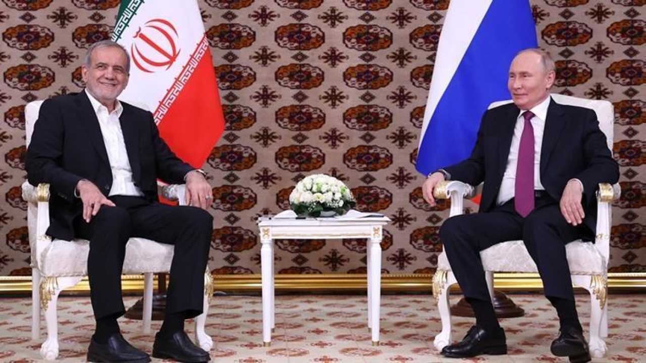 Putin, İran Başbakanı Pezeşkiyan ile telefon görüşmesi gerçekleştirdi