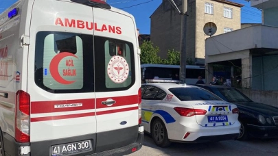 Sokakta oyun oynuyordu! Servis minibüsünün çarptığı 7 yaşındaki çocuk yaralandı