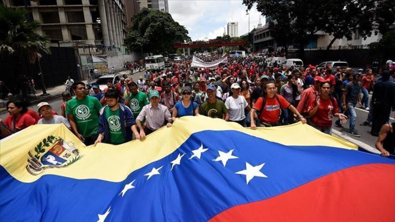 Venezuela seçimlerinde sonuçlar belli oldu