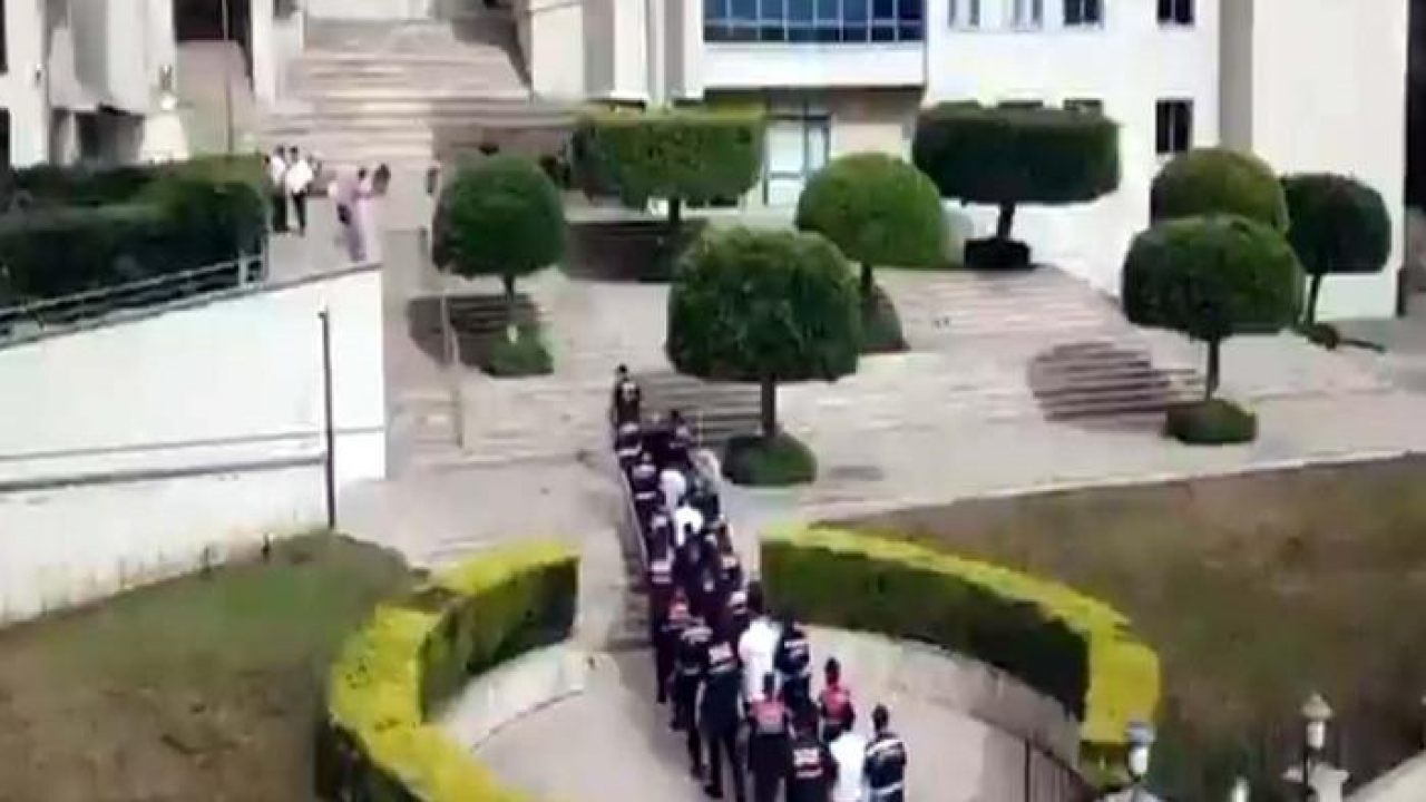 11 ilde operasyon! 90 şüpheli gözaltında... Hesaplarındaki para trafiği dudak uçuklattı