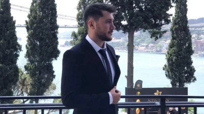 ÖDÜLLÜ YAZAR MEHMET ERİŞ ESERLERİYLE DİKKAT ÇEKİYOR