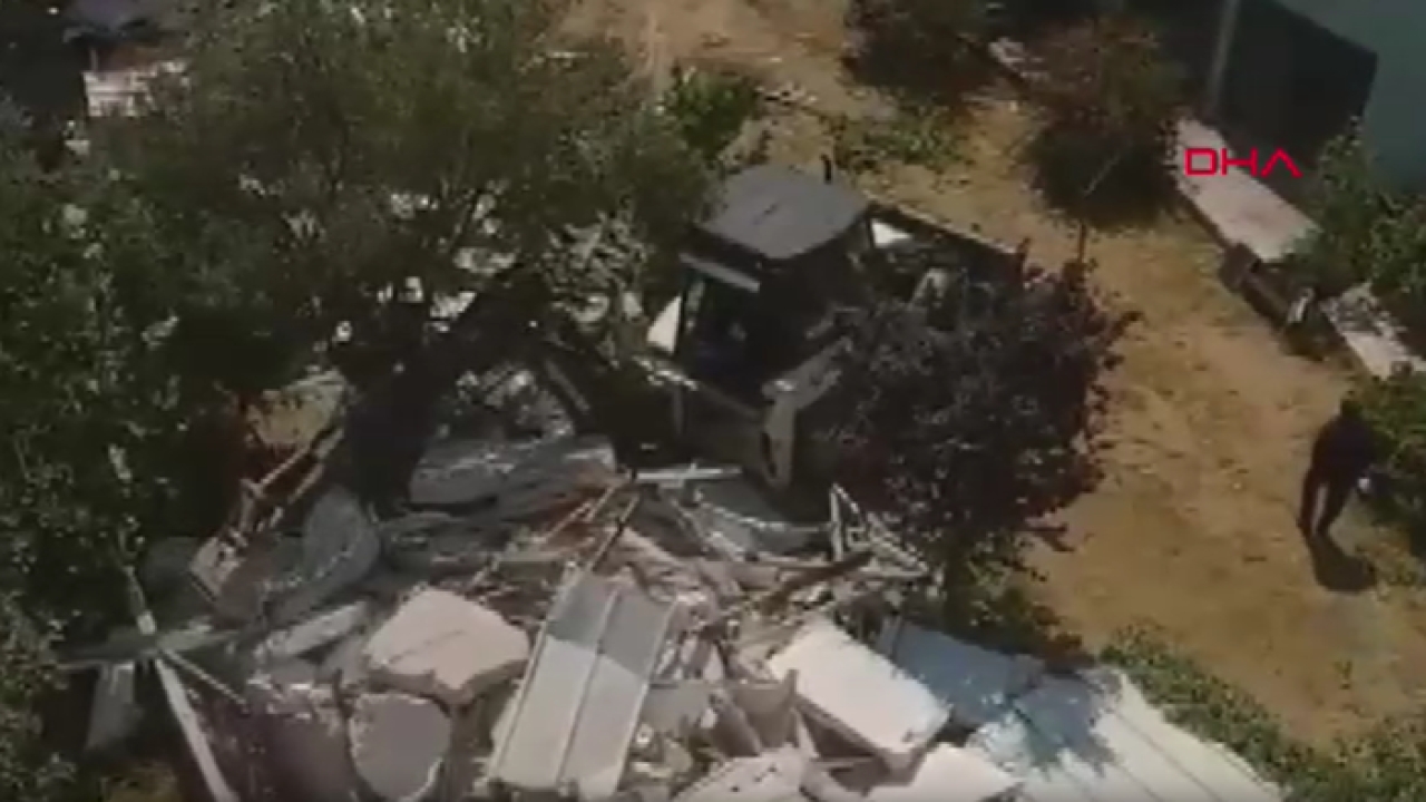 Çanakkale’de 52 kaçak yapı yıkıldı