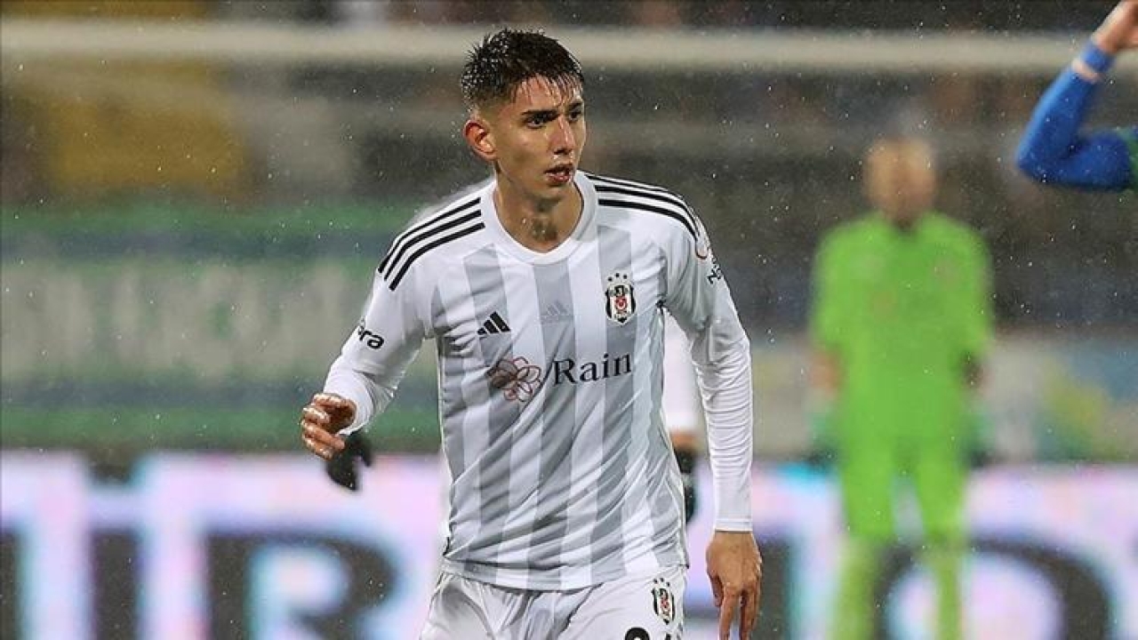 Demir Ege Tıknaz, Beşiktaş'a döndü!