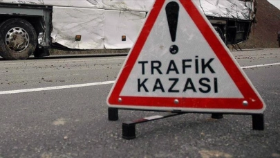 Erzurum'da kamyonun geri manevra yaparken çarptığı 5 işçi yaralandı