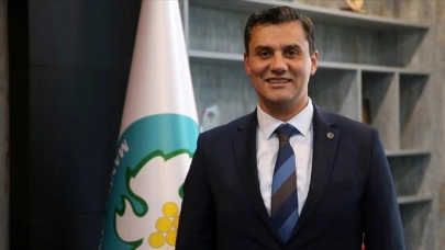 Ferdi Zeyrek'in ölümü için Cem Küçük'ten 'Şüphe ediyorum' çıkışı: "Kim tehdit etti? Özgür Özel açıklasın"