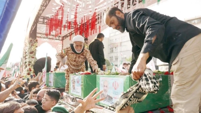 İran’da matem günü: 60 kişilik toplu cenaze töreni düzenlendi