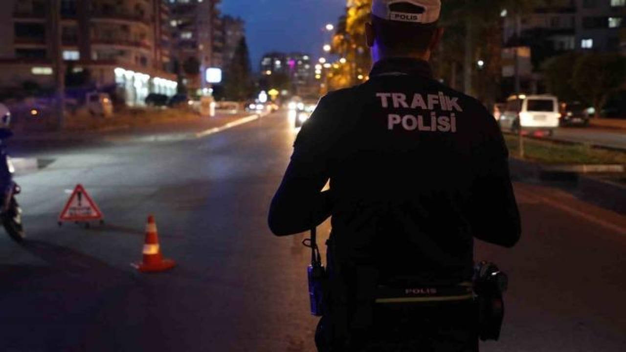 Mersin’de binlerce motosiklet denetlendi, yüzlercesi trafikten men edildi