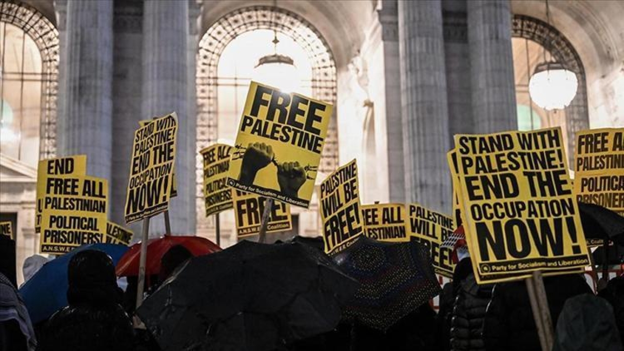 New York'taki üniversite öğrencilerinin Gazze için açlık grevi sürüyor