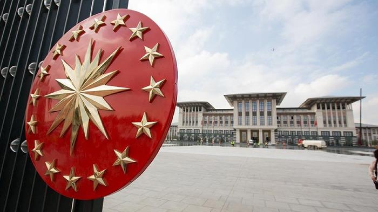 Oktay Saral'dan bu kez AK Partilileri uyardı: ‘Susanlar asla gerçek yol arkadaşı değildir’