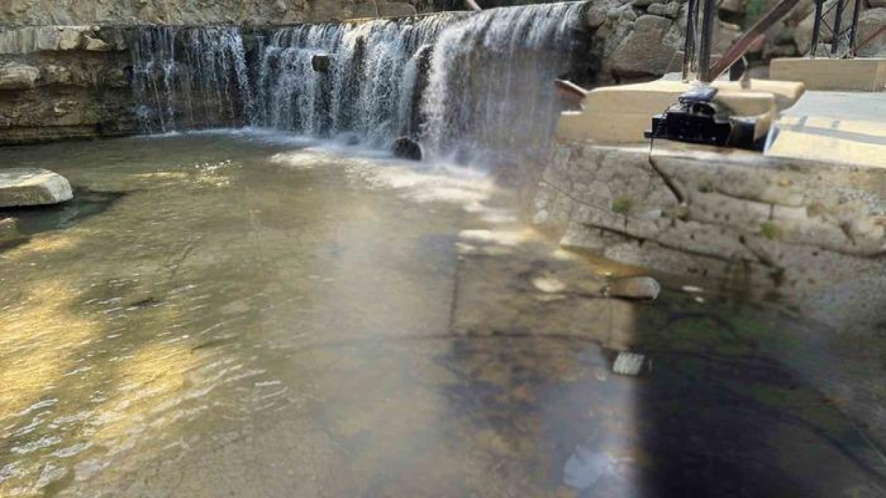 Serinlemek için girdiği parktaki suda hayatını kaybetti