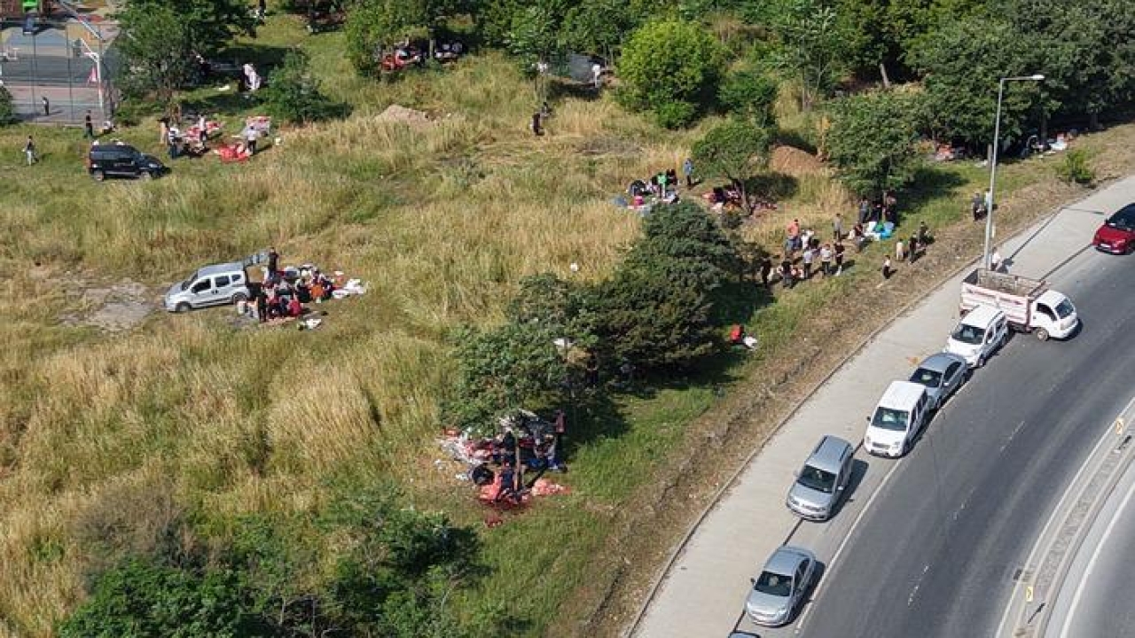 Skandal kurban kesim görüntüleri! İstanbul'da havadan görüntülendiler
