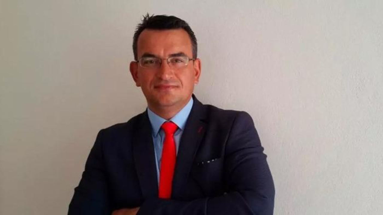 Son dakika | DEVA Partisi Kurucu Üyesi Metin Gürcan'a hapis cezası! "Gizli kalması gereken bilgileri temin etmek" ile suçlanıyor