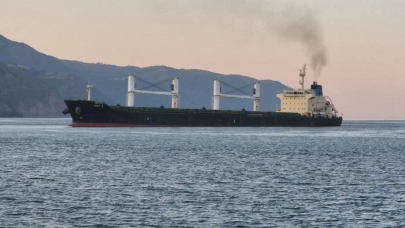 Yer: Tekirdağ! Kuru yük gemisi karaya oturdu: Belediye Başkanı'ndan açıklama: "Herhangi bir sorun yok"
