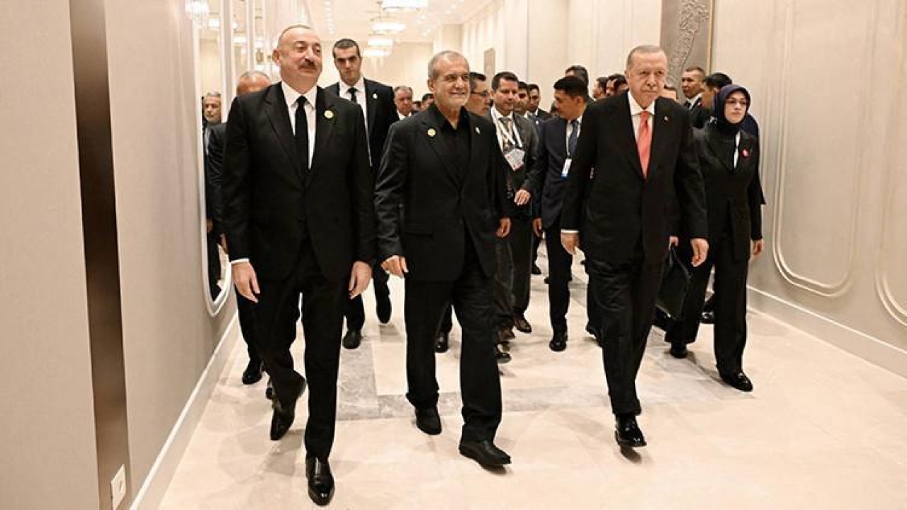 Aliyev ile Pezeşkiyan’ın samimi görüntüleri sosyal medyada gündem oldu