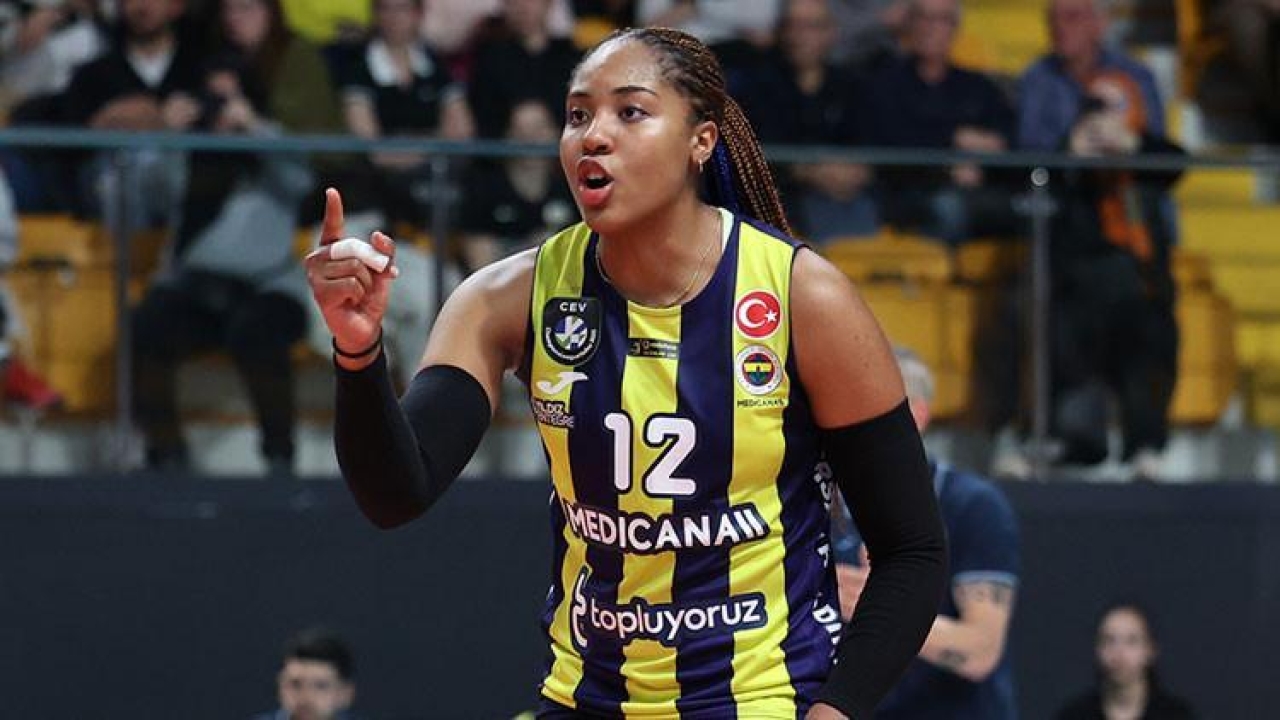 Ana Cristina'dan Fenerbahçe'ye kötü haber!