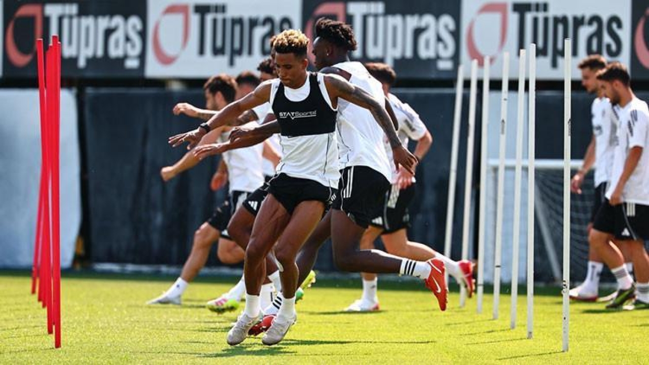 Beşiktaş, Shakhtar Donetsk maçı hazırlıklarını sürdürüyor