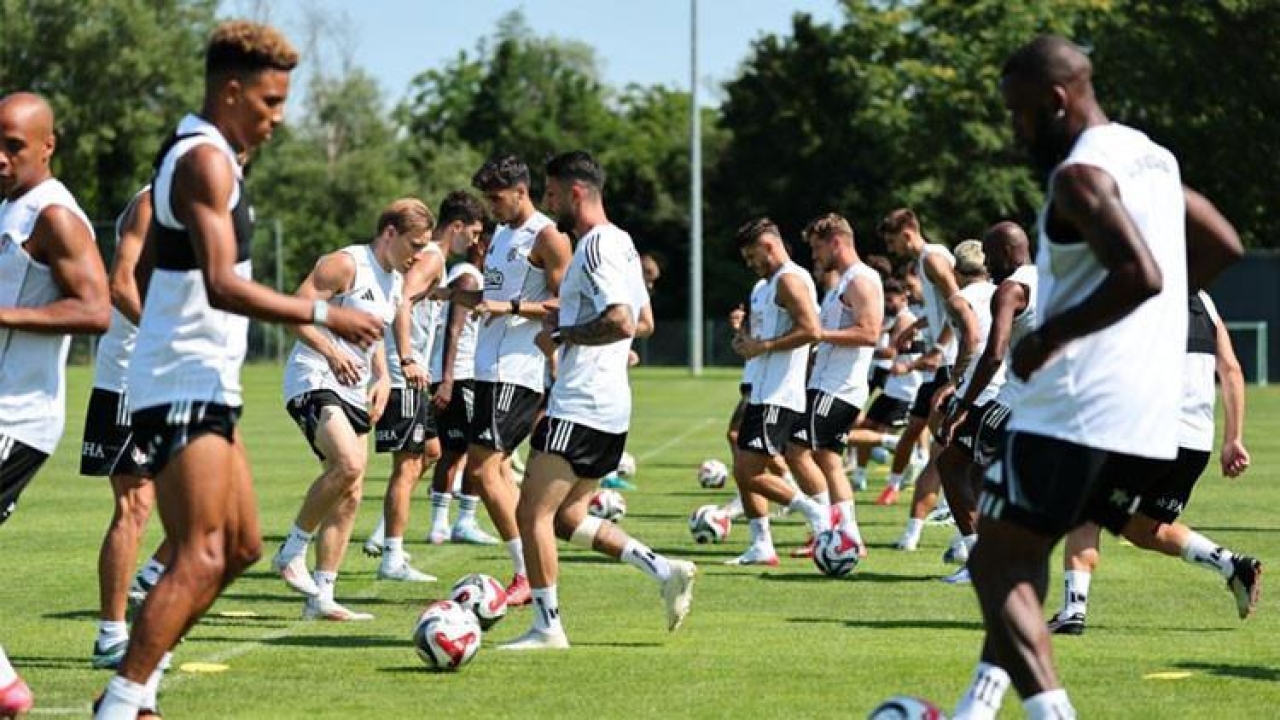 Beşiktaş'ta transfer gündemi!