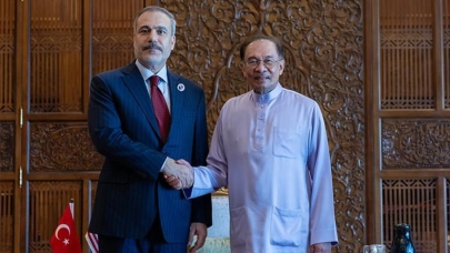 Dışişleri Bakanı Hakan Fidan'dan peş peşe diplomatik temaslar