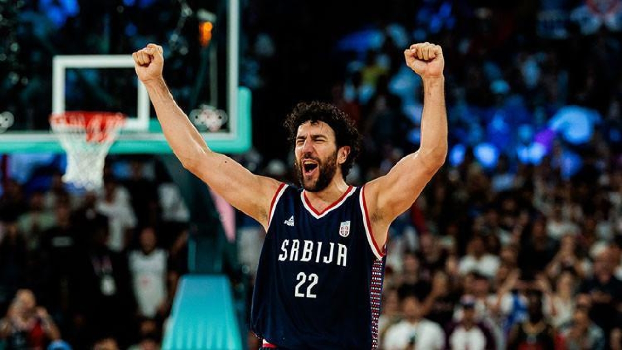 Fenerbahçe ile anılan Vasilije Micic serbest kalıyor!
