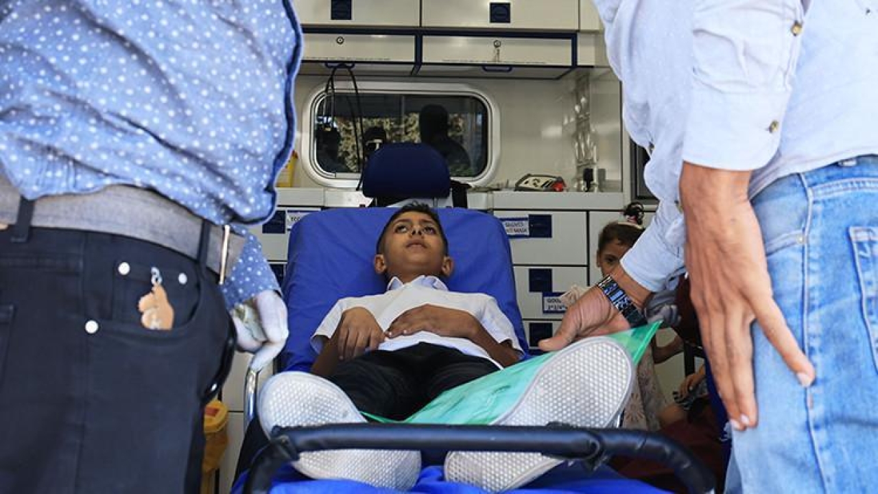 İsrail'in ablukası tedavilerinin yarım kalmasına yol açmıştı: Gazzeli hastalar Türkiye'ye getirildi