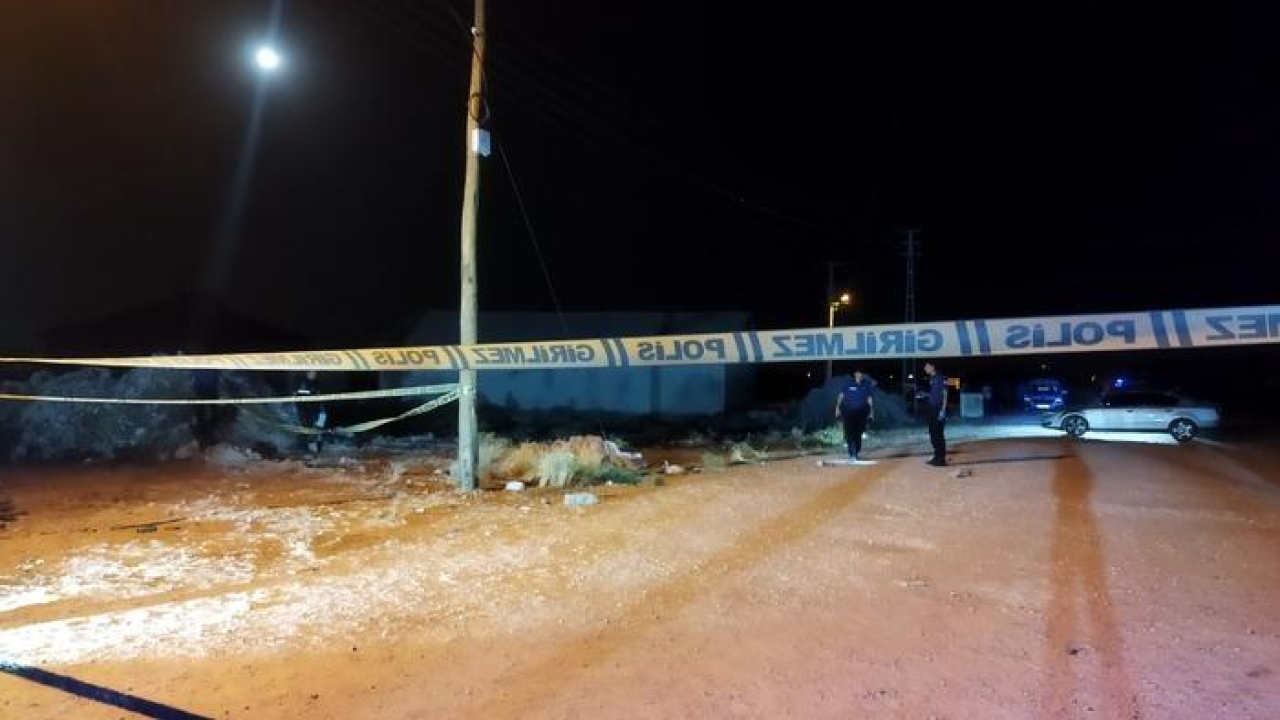 Konya'da pompalı tüfekle havaya ateş açılması sonucu 2 kişi yaralandı