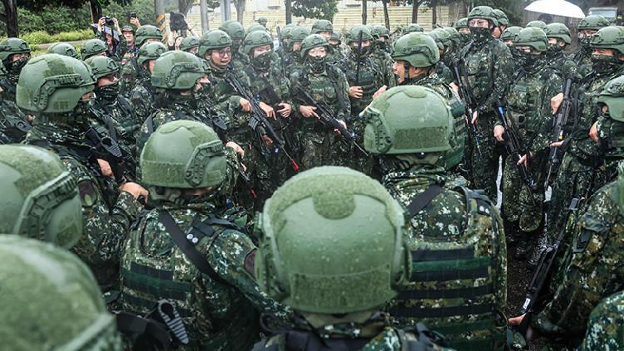 Tayvan'dan tarihi tatbikat: 7 bin asker görevde