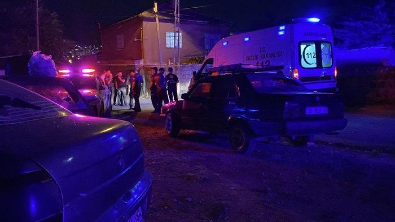 Kayseri'de düğünde taşlı sopalı bıçaklı kavga: 2’si ağır 3 yaralı