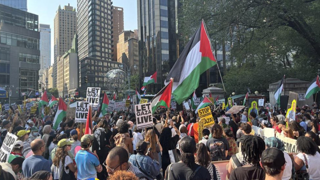 New York'ta İsrail protestosu: Binlerce kişi haykırdı
