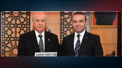 Önce Bahçeli, şimdi de danışmanı Çiçek! Operasyonları köşesine taşıdı: "Adalet, hukuk temelinde yürütülse kimsenin kimseye söyleyecek tek bir sözü kalmaz"