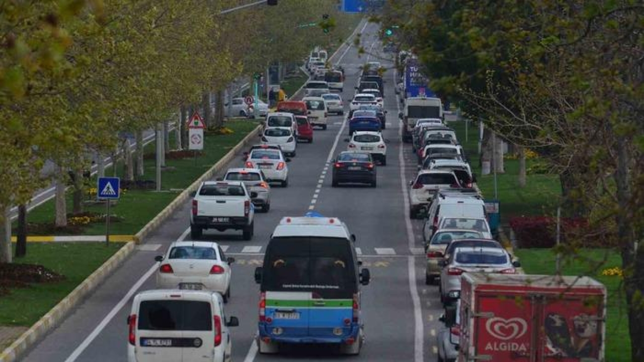 Tekirdağ’da trafiğe kayıtlı araç sayısı 371 bin 954 oldu