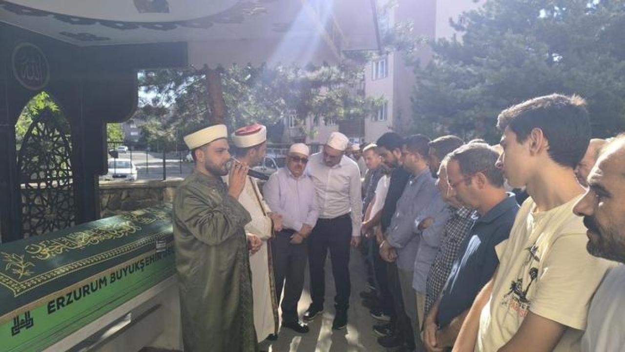 Turgut Güzel son yolculuğuna uğurlandı