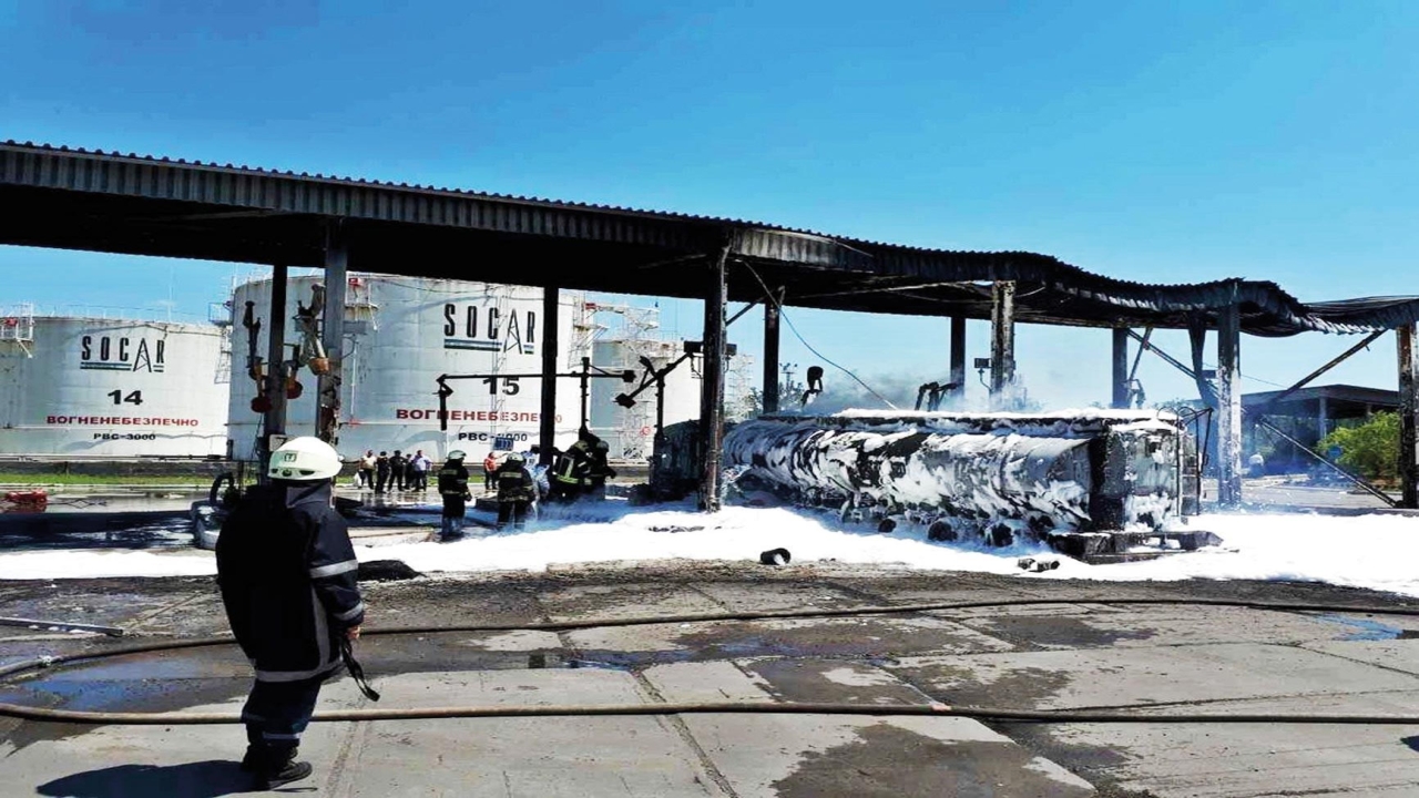 Ukrayna’da SOCAR tesisi vuruldu... Moskova-Bakü hattında yeni gerilim