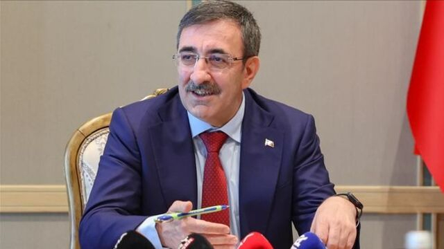 Cevdet Yılmaz: "Enflasyonla koordineli mücadele kararlılıkla devam edecek"