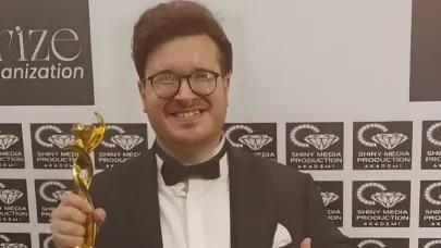 ULUSLARARASI EN BAŞARILI TÜRK OPERA SANATÇISI TENOR SEDAT CAN ÖZTOPRAK