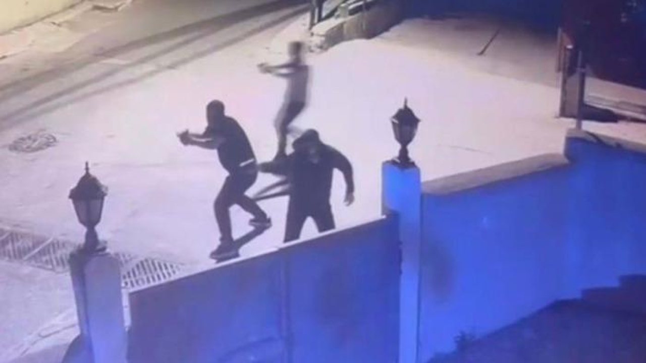 Bir anda sokaktan çıktılar, 4'ü birden silahlarını peş peşe ateşledi! Maltepe'de şaşkına çeviren görüntü