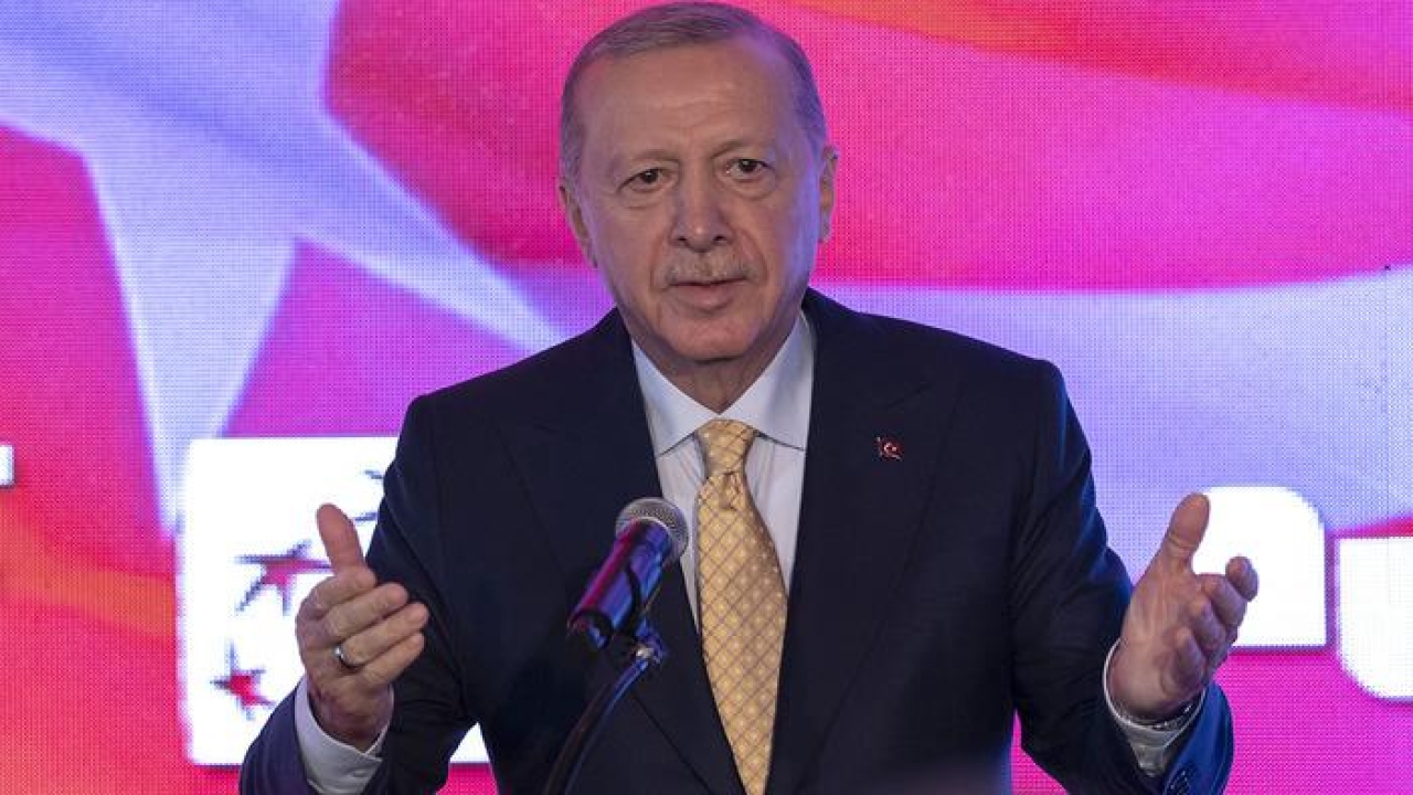 Cumhurbaşkanı Erdoğan’dan Trump zirvesi ile ilgili yeni açıklama! Ne konuşacaklarını duyurdu: ‘Sürekli istişare halindeyiz’