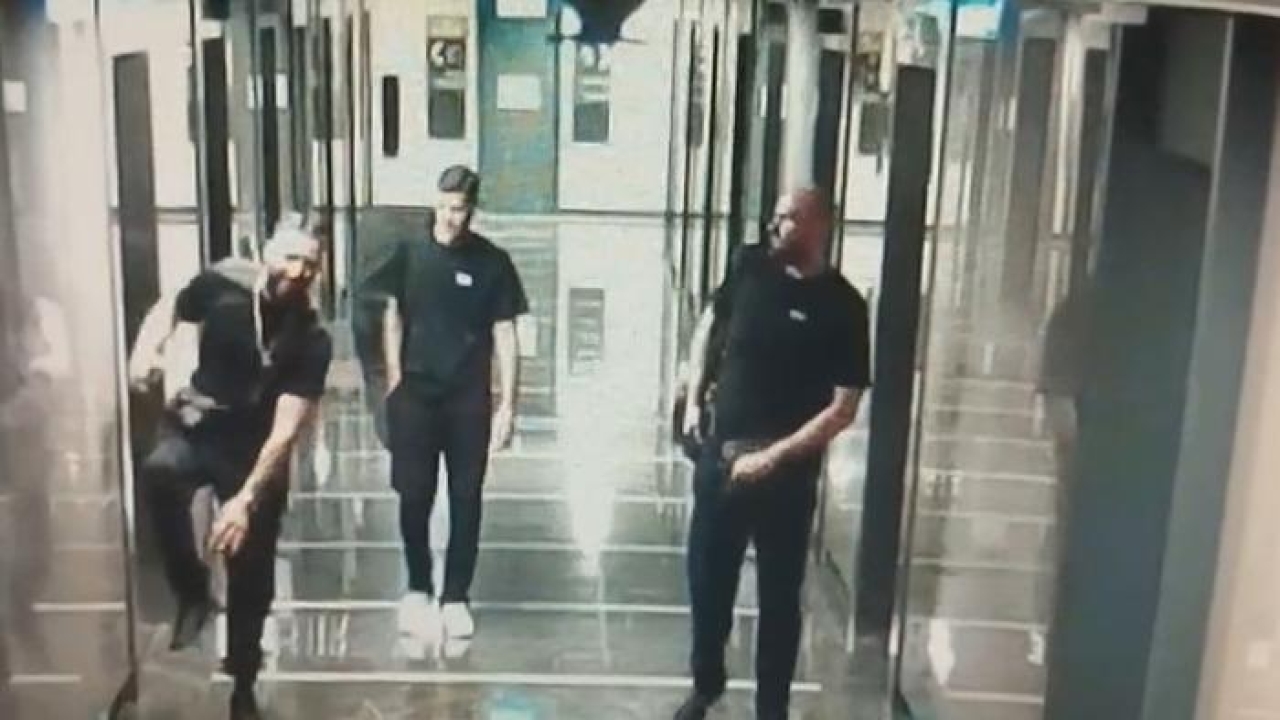 Gitar kılıfında kalaşnikofla İstanbul'da yakalandı! Interpol peşindeydi… O anlar kamerada
