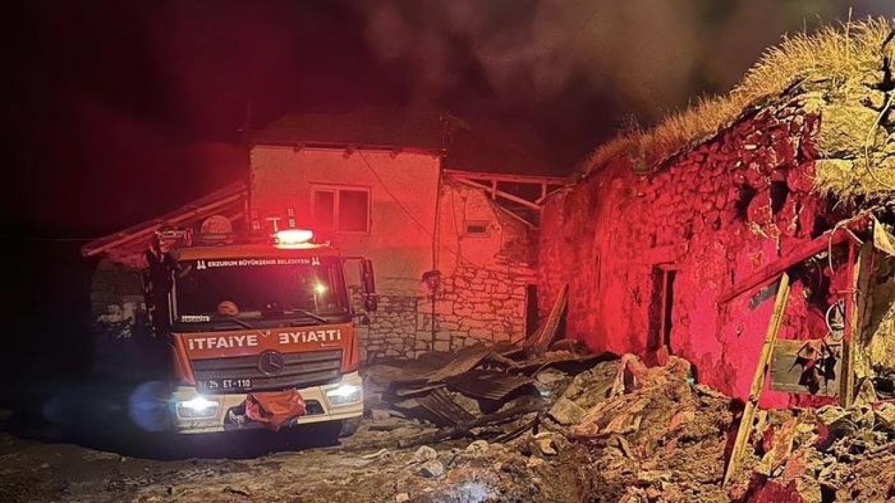 Köyde korkutan yangın kontrol altında