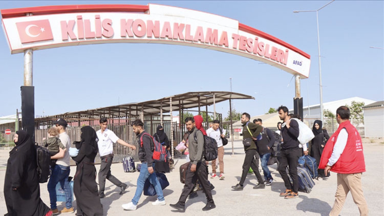 Suriye’ye 10 ayda 1 milyon dönüş... Yarısı Türkiye’den