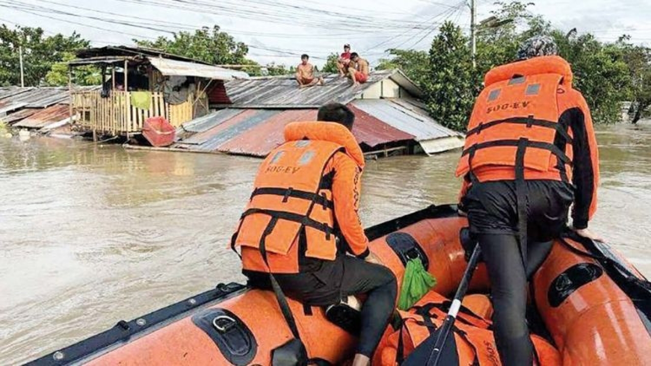 Vietnam’da Bualoi tayfunu alarmı… Binlerce kişi tahliye edildi
