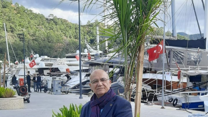 UYANALIM ARTIK.....