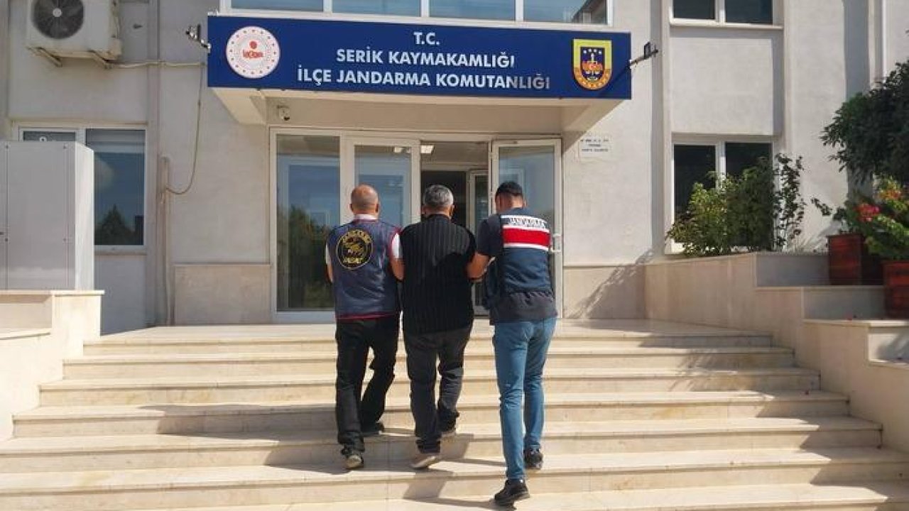 48 yıl hapis cezası bulunuyor: Antalya&#039;da firari hükümlü yakalandı