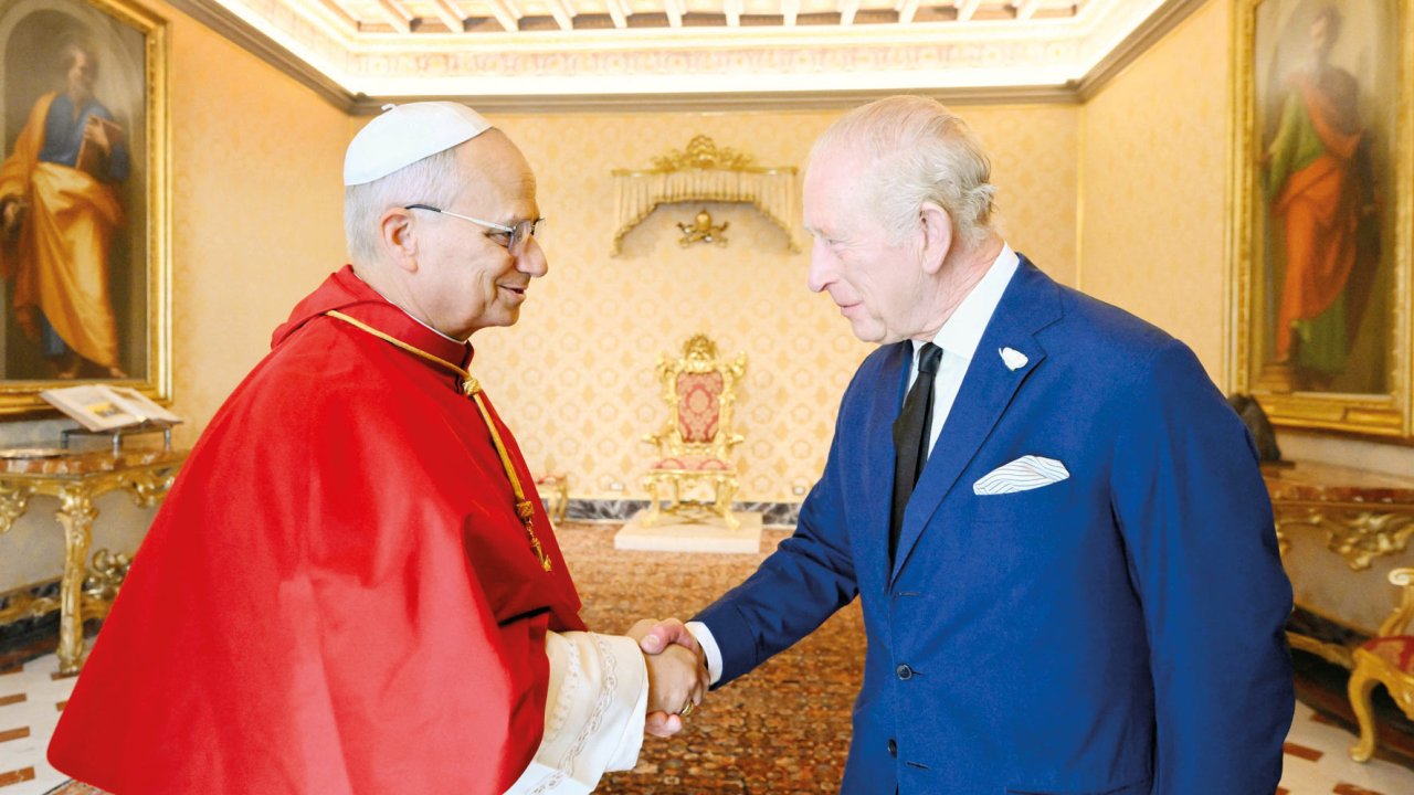 500 yıl sonra bir ilk... İngiliz Kralı Papa ile dua etti